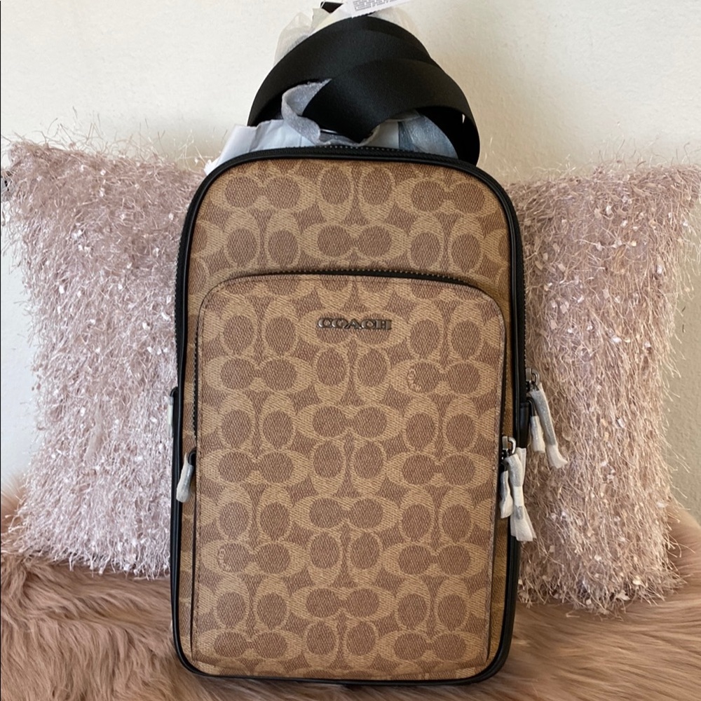 NWT Coach Ethan Pack In Signature
Canvas Brown &  Black with Signature Monogram